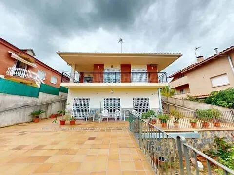 Casa de 291 m² a Castelldefels