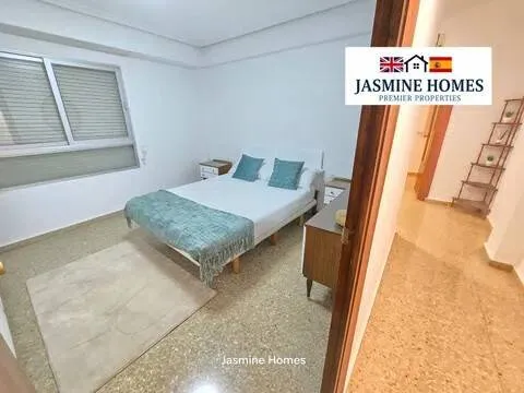 Wohnung 90 m² in Valencia