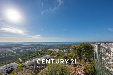 Flat 95 m² in Casares