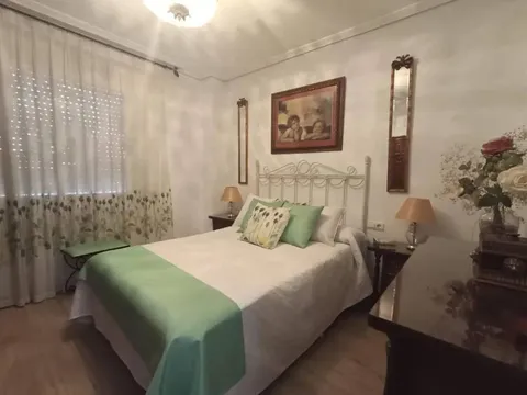 Pis de 110 m² a Còrdova