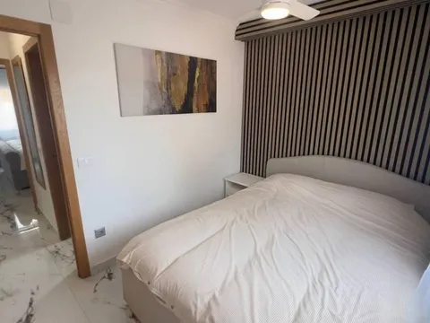 Casa de 80 m² a Oriola