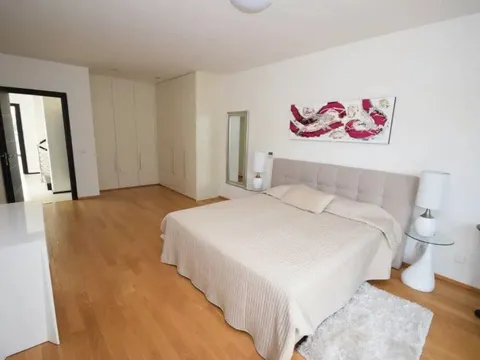 Casa de 330 m² a Marbella