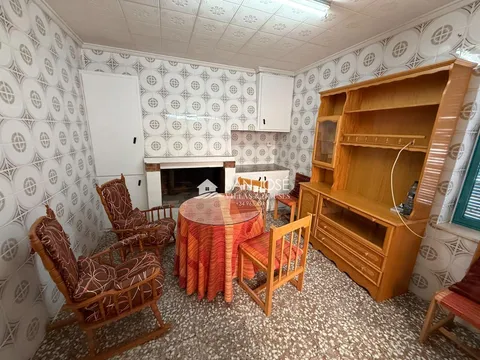 Casa de 93 m² a Novelda