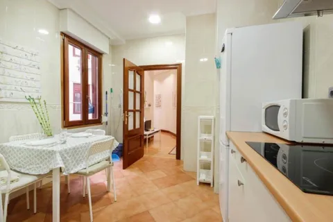 Room for rent, Bilbao