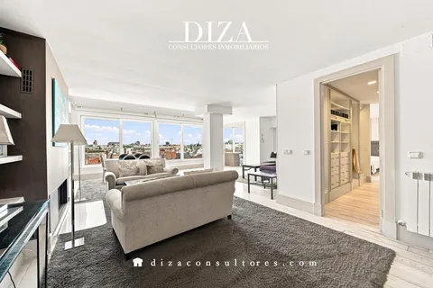 Wohnung 192 m² in Madrid