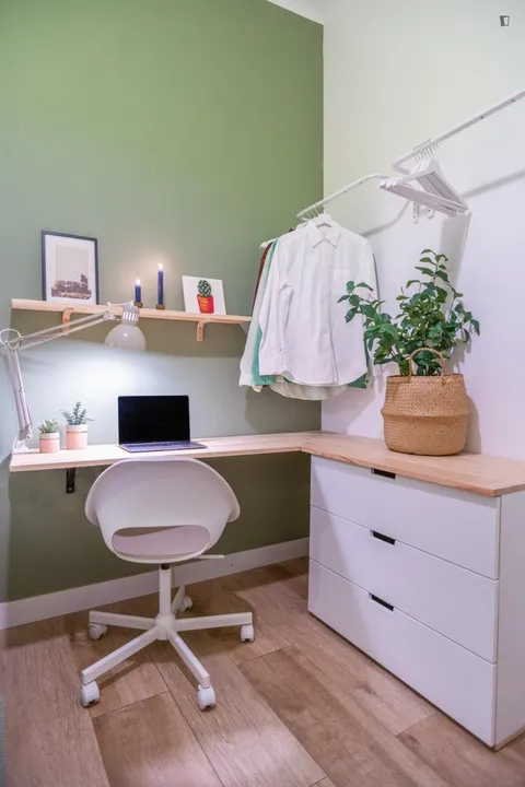 Room for rent, Barcelona