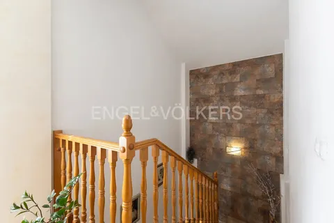 House 230 m² in Chiva