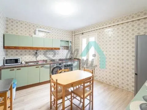 Habitació de lloguer, Oviedo