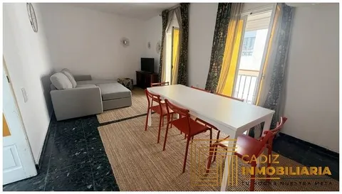 Pis de 90 m² a Cádiz