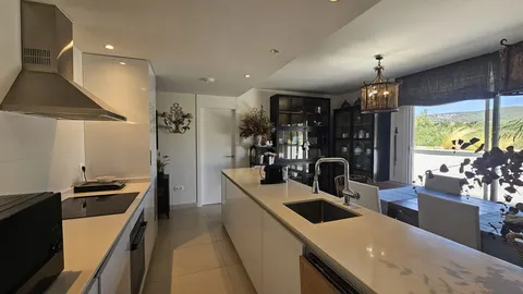 Pis de 200 m² a San Roque
