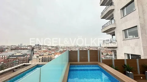Wohnung 102 m² in Madrid