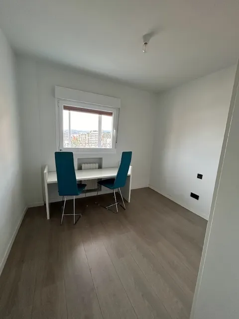 Pis de 100 m² a Pamplona