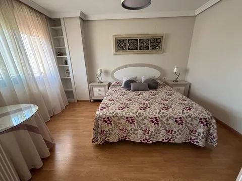 Wohnung 100 m² in Granada