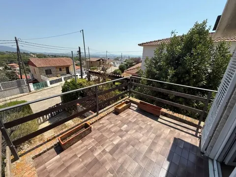 Casa de 206 m² a Santa Eulàlia de Ronçana (3/50)