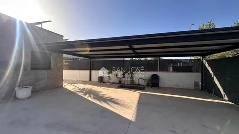 Casa de 131 m² a Asp