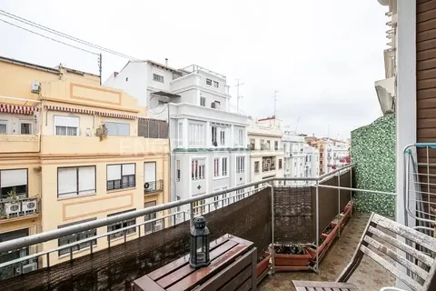 Pis de 143 m² a València