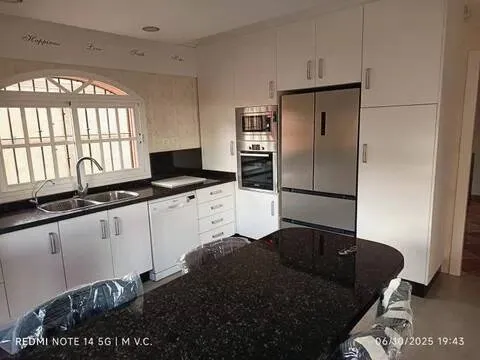 Casa de 250 m² a Casares