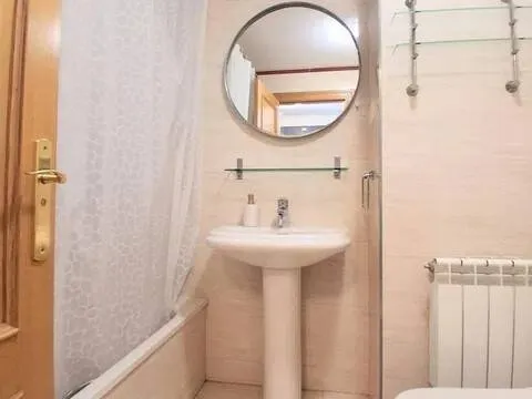 Pis de 58 m² a Oviedo