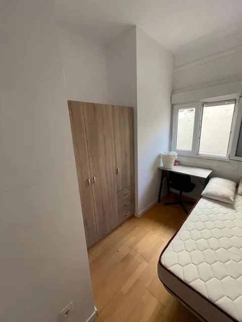 Zimmer zur Miete, Barcelona (2/8)