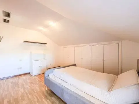 Wohnung 217 m² in Madrid