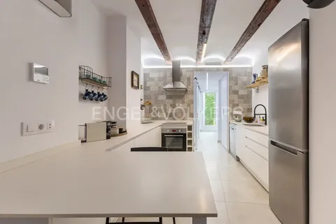 Flat 80 m² in Valencia (3/34)