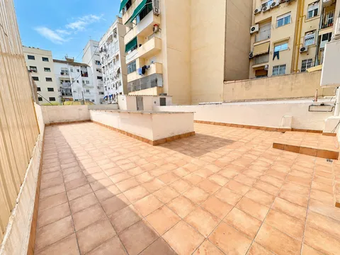 Pis de 90 m² a València