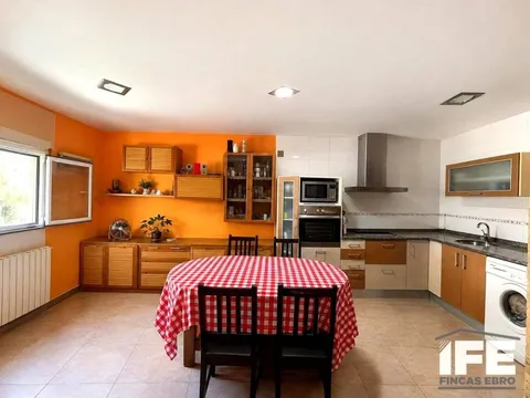 Haus 200 m² in Boquiñeni (2/15)