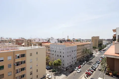 Wohnung 134 m² in Valencia