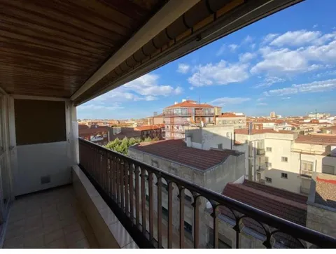 Wohnung 96 m² in Salamanca
