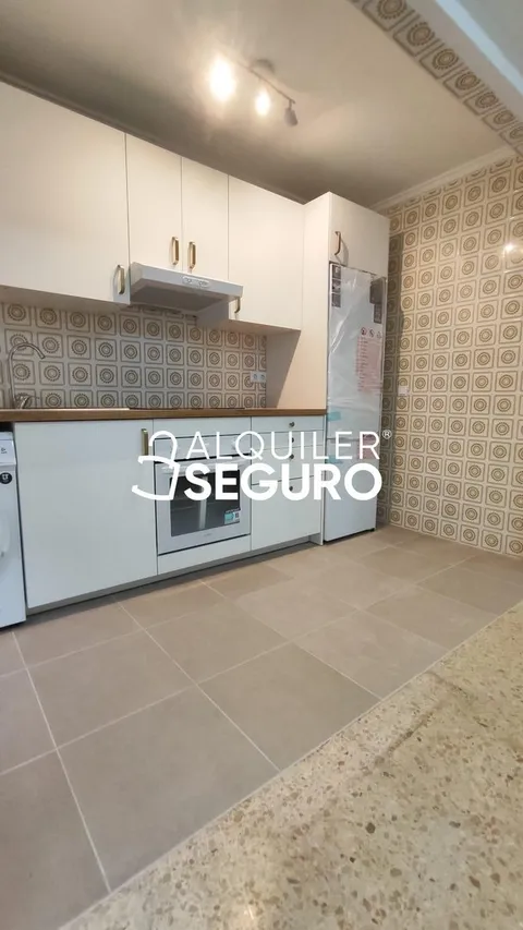 Flat 80 m² in Gilet