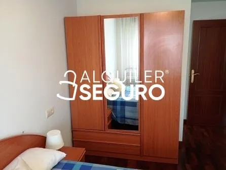 Pis de 85 m² a Vitòria