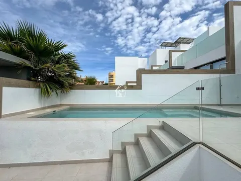 Casa de 199 m² a Benijòfer