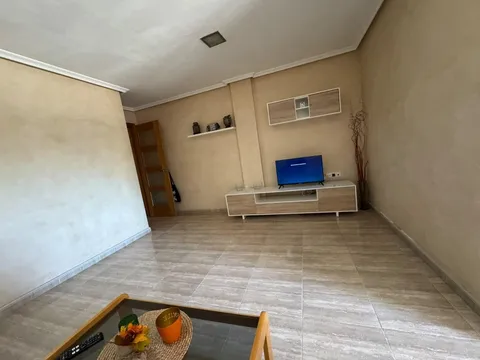 Pis de 105 m² a Dolores (4/21)