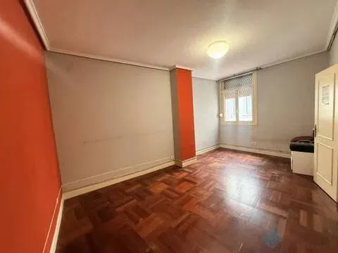 Pis de 65 m² a Bilbao