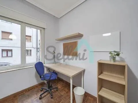 Pis de 112 m² a Oviedo