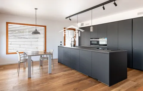 Casa 197 m² a Sant Quirze del Vallès (2/24)