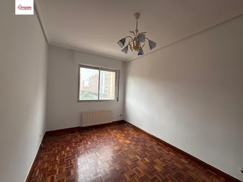 Pis de 90 m² a Burgos
