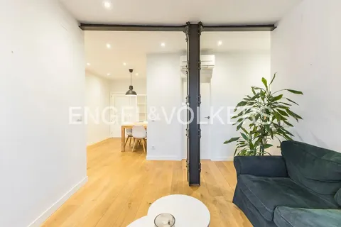 Wohnung 113 m² in Madrid