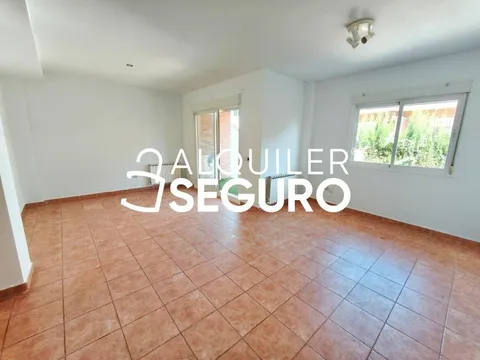 House 226 m² in Ugena