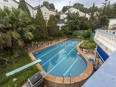 Casa de 434 m² a Castelldefels