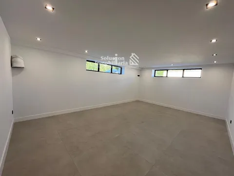 Maison 500 m² à Villamayor