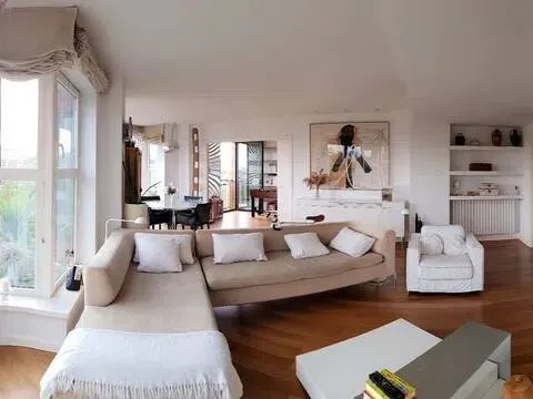 Appartamento 212 m² a Valencia