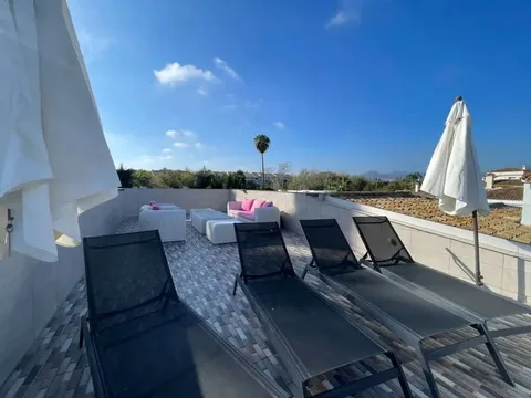 Haus 650 m² in Marbella