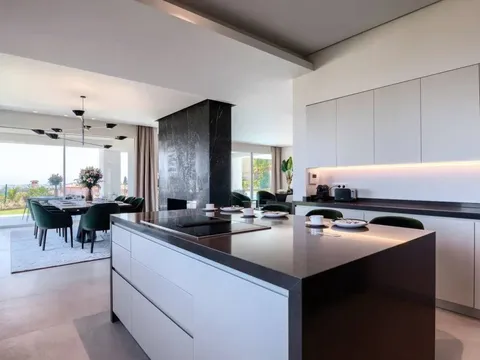 Pis de 954 m² a Benahavís