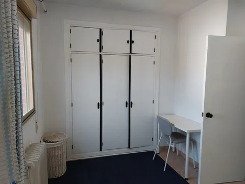 Wohnung 77 m² in Madrid