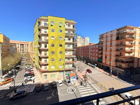Flat 90 m² in Cáceres