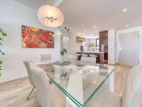 Wohnung 99 m² in Estepona