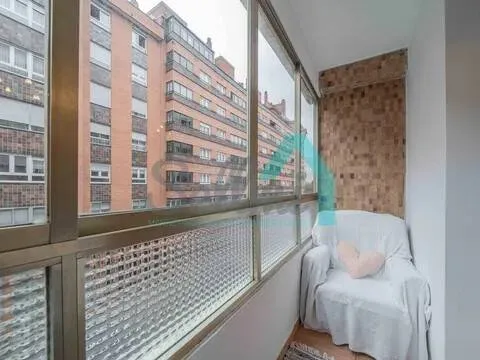 Pis de 84 m² a Oviedo
