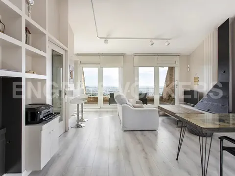 Pis de 440 m² a Esplugues de Llobregat