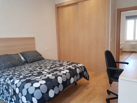 Pis de 130 m² a Oviedo